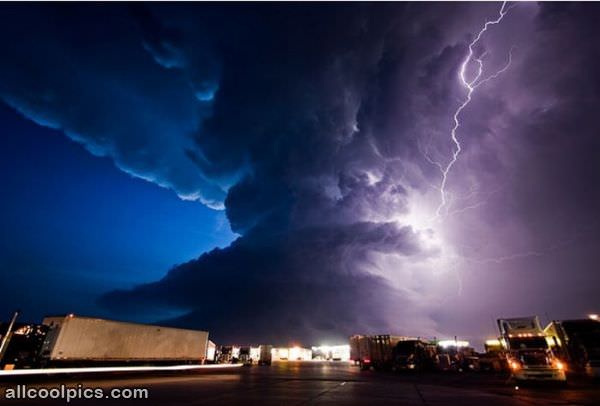 Amazing Lightning