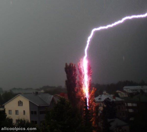 Amazing Lightning Pic