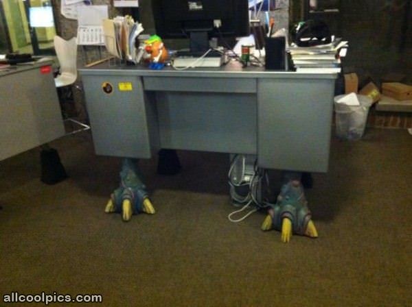 Cool Dino Desk