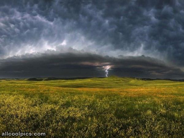 Lightning In The Distance