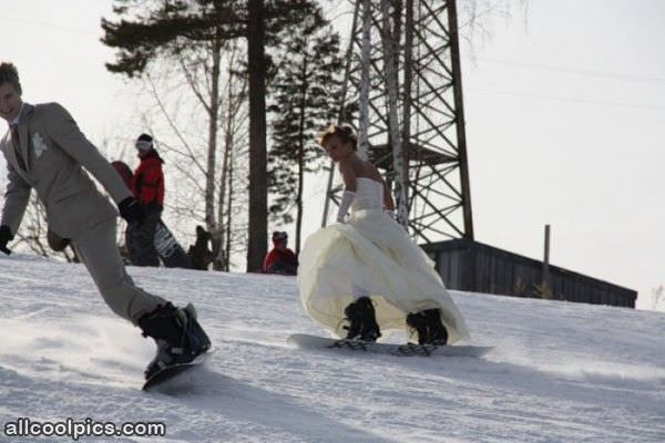 Snowboard Bride