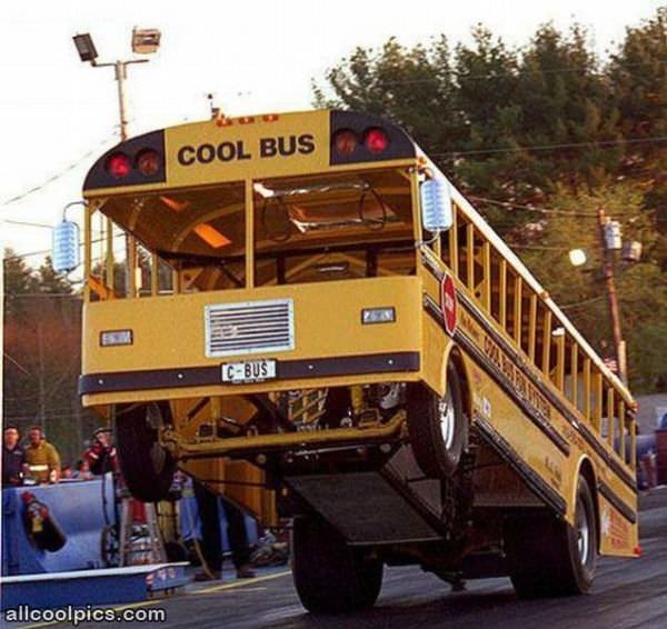 Wheelie Bus